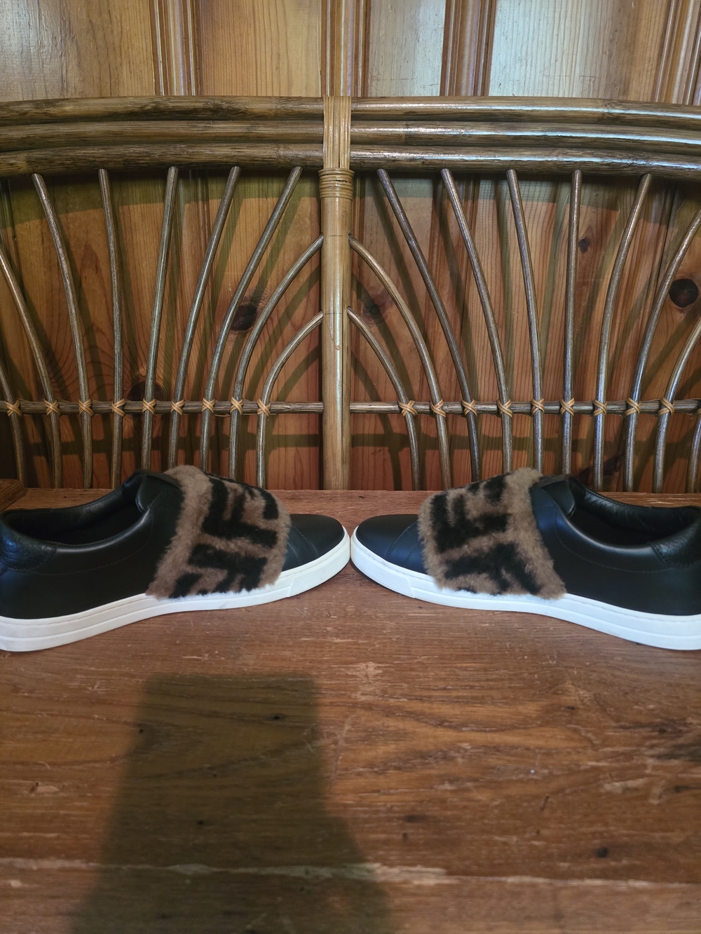 Fendi Black Leather Sneakers with Brown Shearling FF Strap - Picture 12 of 16